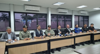 Forças de segurança prendem 32 pessoas após foguetório em Goiás